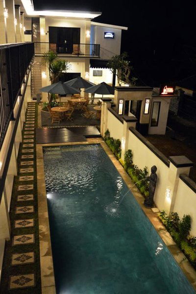 Hotel Tirtha Canggu Suites