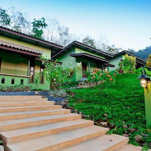 Hotel The Mouth Resort cazare Ban Khao Lak
