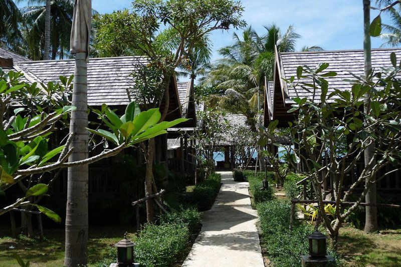 Hotel New Ozone Resort & Spa