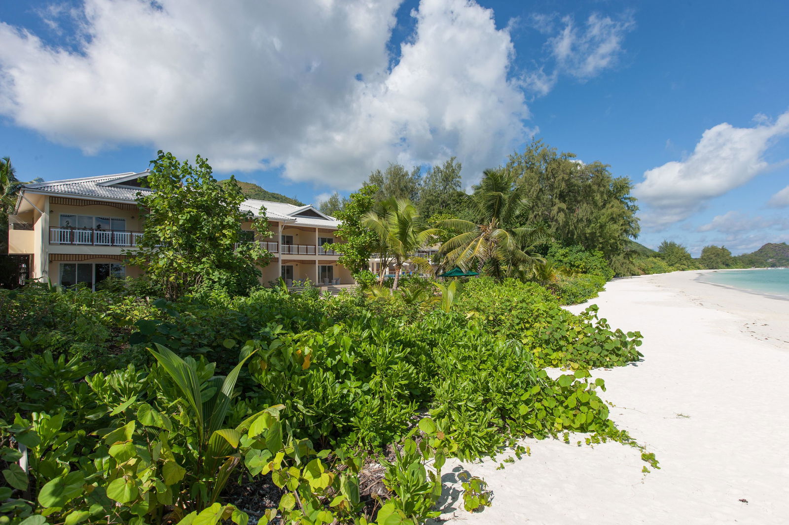 Hotel Acajou Beach Resort