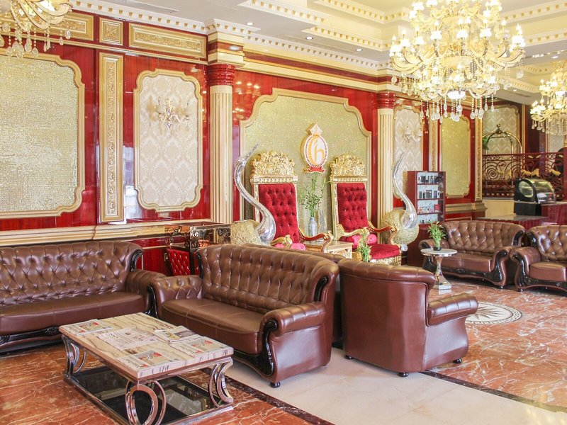Clifton International Hotel