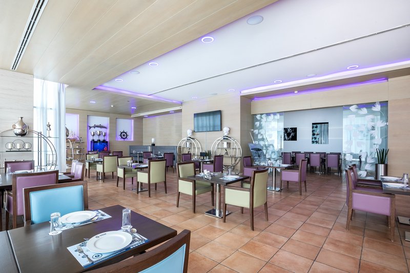 Royal M Hotel By Gewan