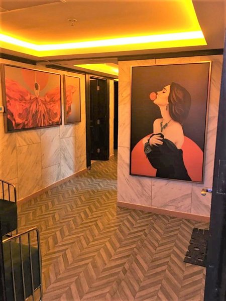 Shh Hotel