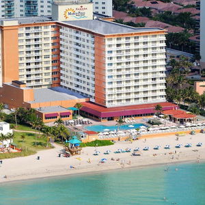 Hotel Ramada Plaza By Wyndham Marco Polo Beach Resort cazare Florida