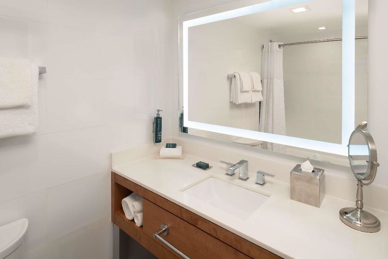 Hotel Doubletree By Hilton Miami North I-95