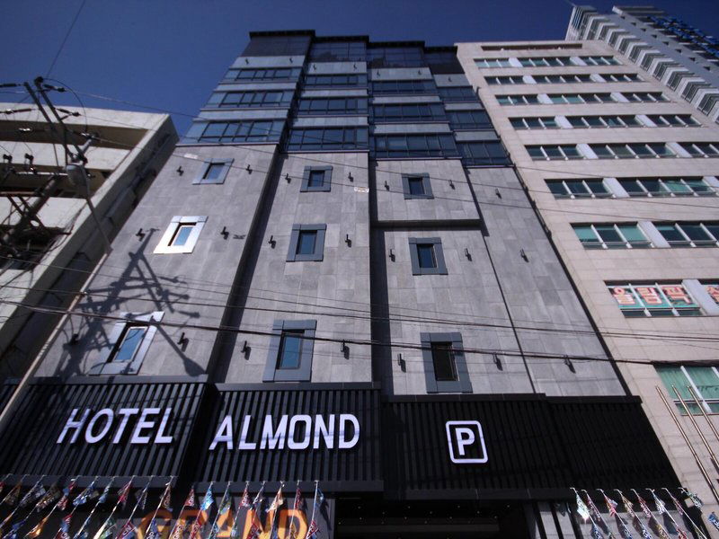 Hotel Almond Hotel