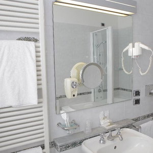 Sejur Hotel Bristol Milano vacanta Milan