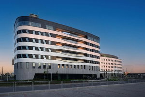 Hotel Tribe Budapest Airport cazare Budapest
