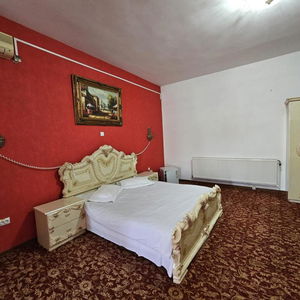 Hotel Crown Royal cazare Alba Iulia