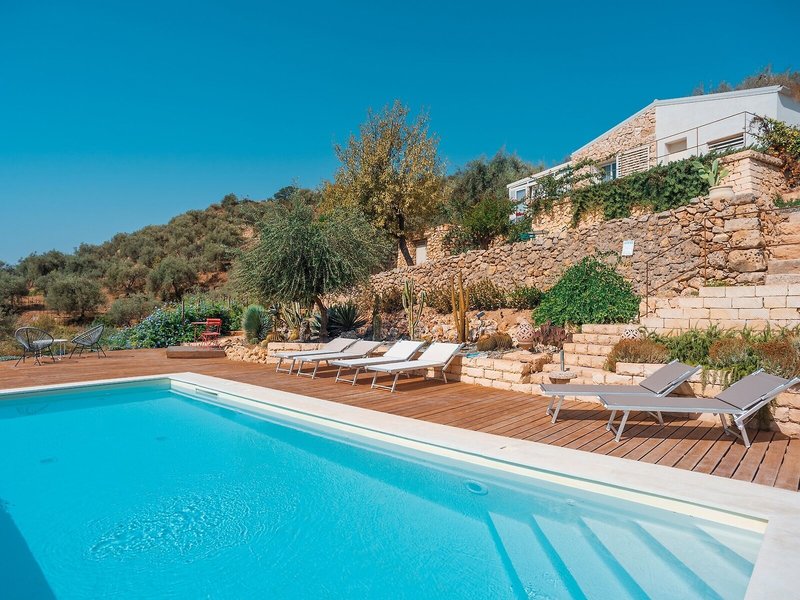 Azalo Country House