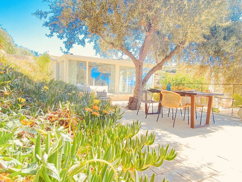 Azalo Country House