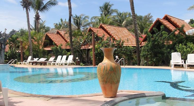 Laguna Beach Club Resort