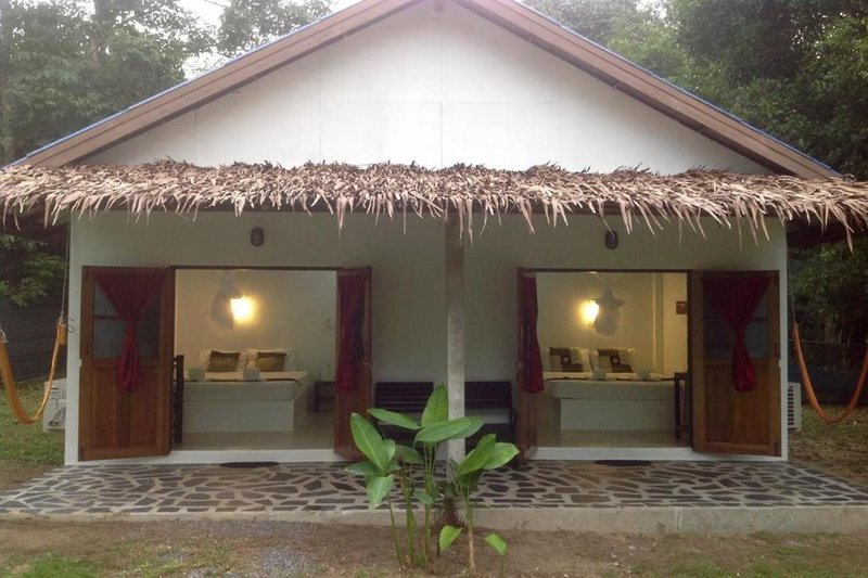 Hotel Papillon Bungalows And Restaurant