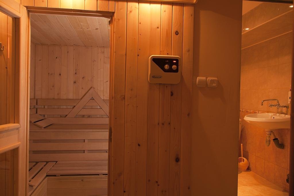 Hotel Neon Guest Rooms