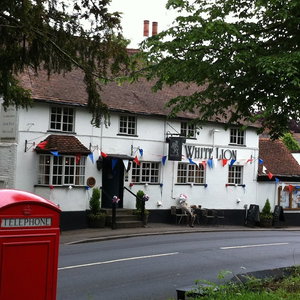 Hotel The White Lion Inn cazare Solihull