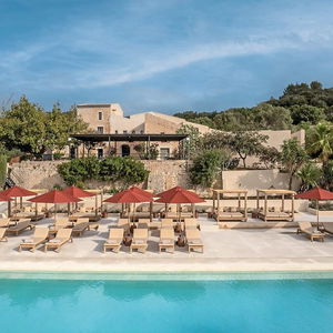 Hotel The Lodge Mallorca cazare La Puebla de Hijar