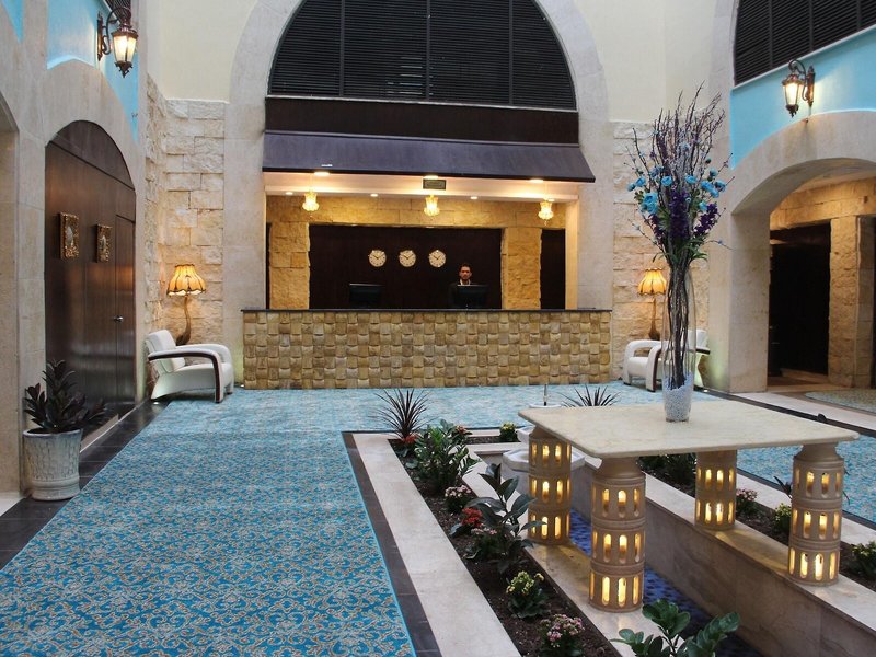Saray Hotel
