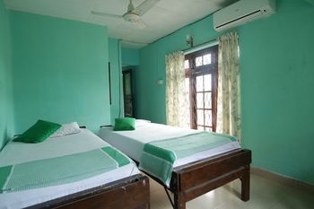 Hotel Araliya Holiday Bungalow