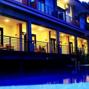 Sejur Taman Tirta Ayu Pool & Mansion vacanta Tuban