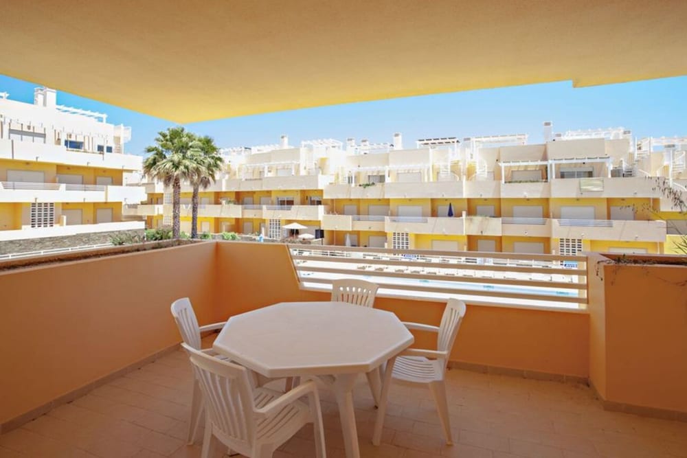 Duja In Tavira With 2 Bedrooms And 2 Bathrooms