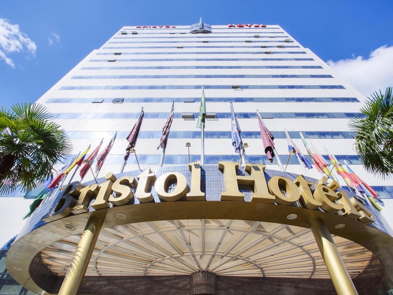 Hotel Bristol International Airport