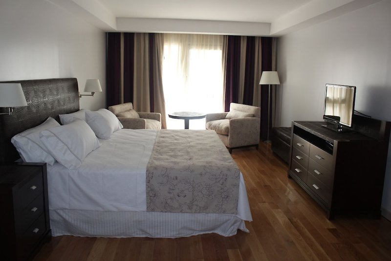Hotel Frances Club