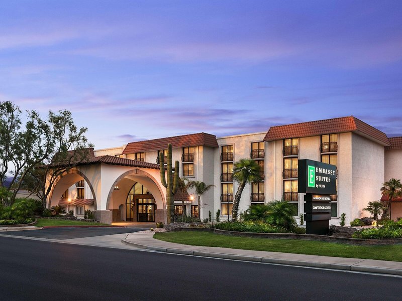 Embassy Suites By Hilton Scottsdale Resort