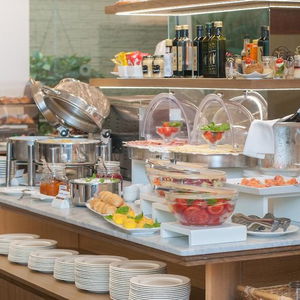 Hotel Plaza cazare British Columbia