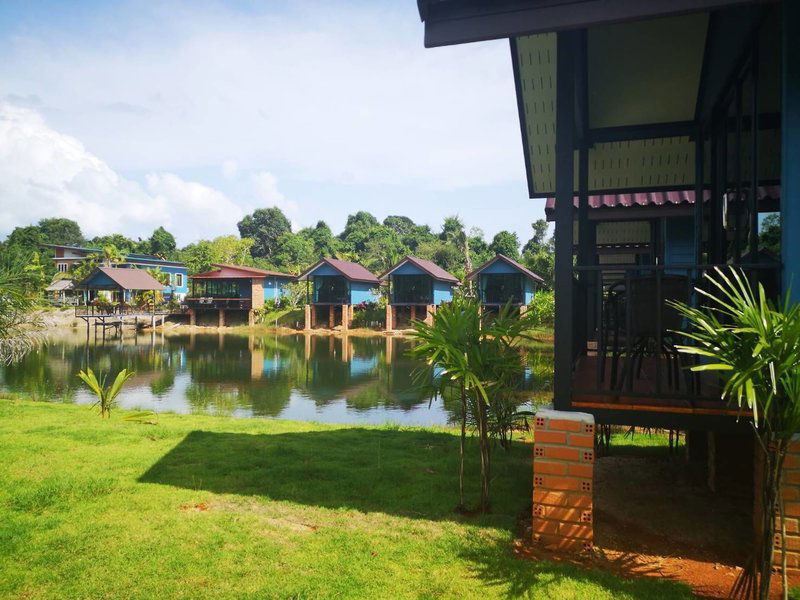 Hotel Baan Nai Lake View Resort