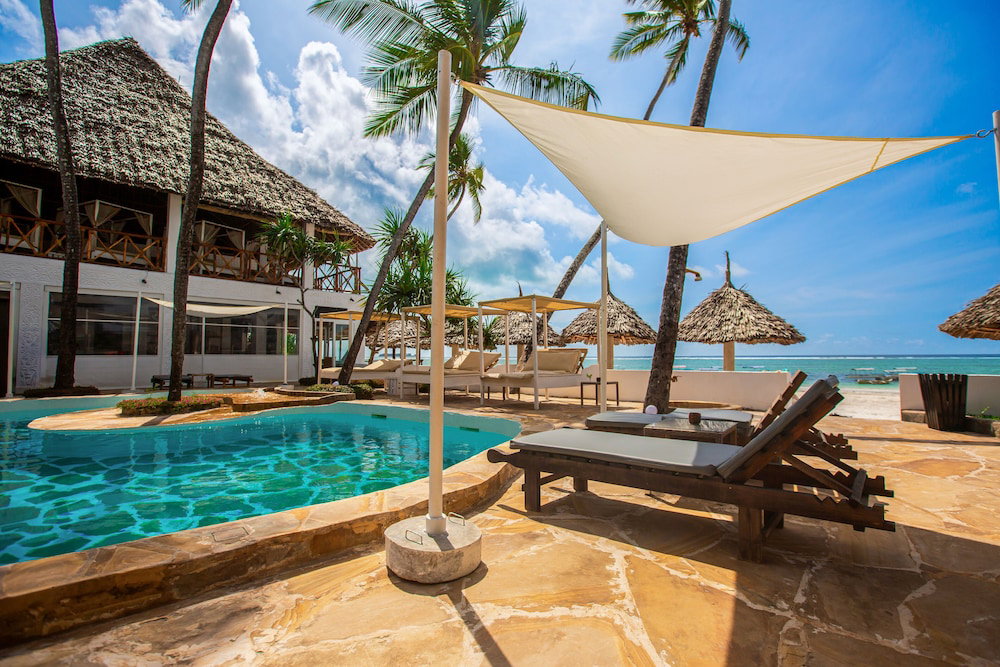 Ahg Dream's Bay Beach Hotel - Adults Only