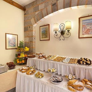 Hotel Hotel Del Mare cazare British Columbia