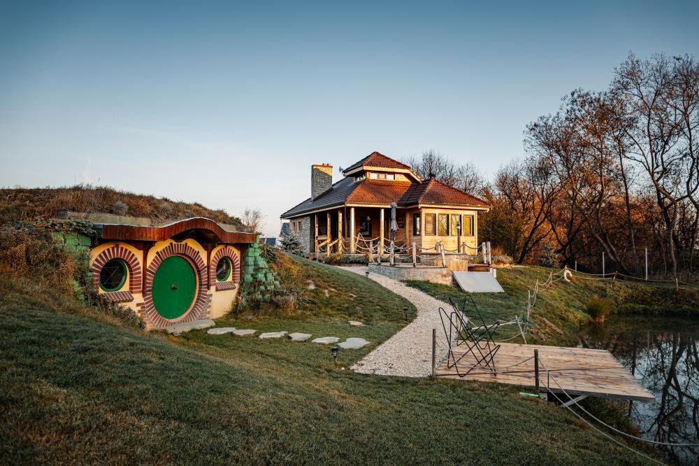 Hotel Atelier Recreation Village - Casute Tip Camping