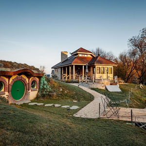 Hotel Atelier Recreation Village - Casute Tip Camping cazare Rasnov