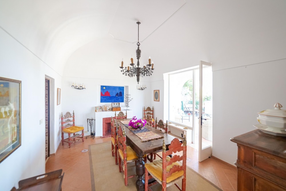Hotel Villa Le Tuie In Capri