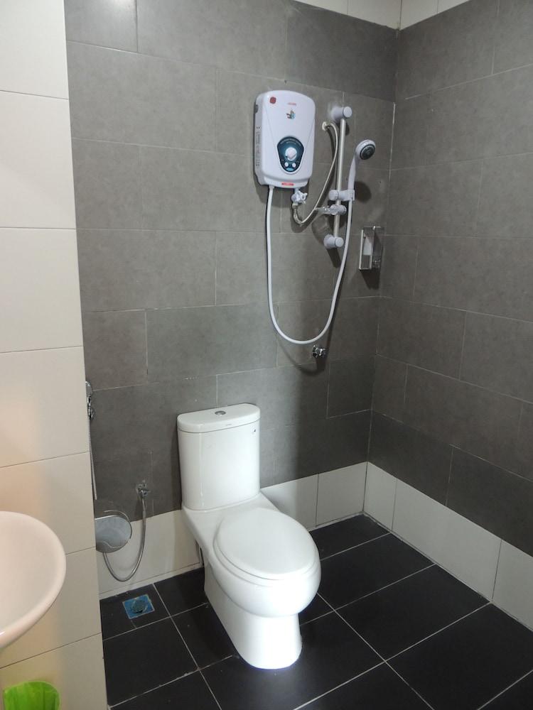 Hotel Royal Agate Beach Resort