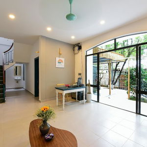 Hotel La Paix Hue cazare Hue