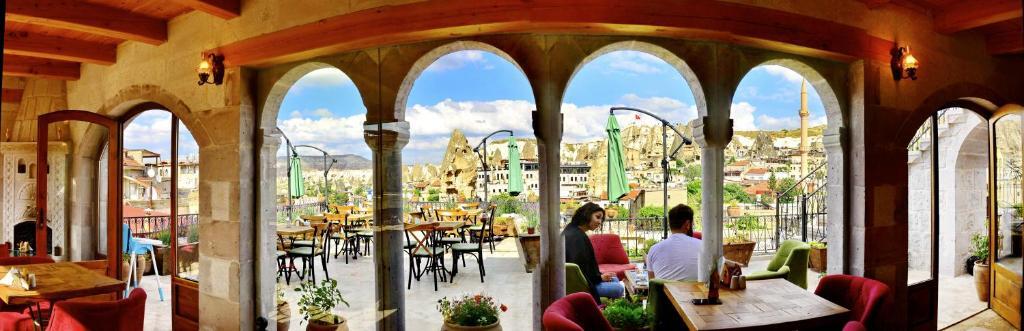 Hotel Caftan Cave Suites