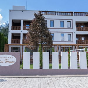 Hotel Sim House Pensiune Turistica cazare Gura Humorului