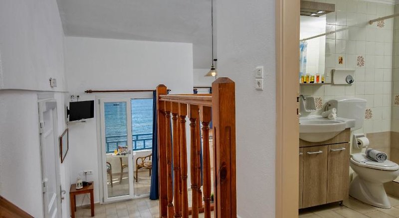 Elalia Apartments