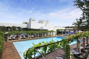 Hotel Masseria Torre Maizza cazare Fasano