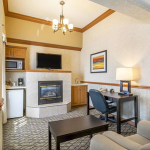 Hotel Clarion Hotel And Conference Centre cazare Sherwood Park