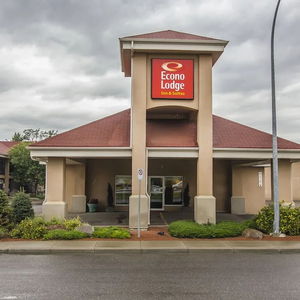 Hotel Econo Lodge Inn & Suites cazare Lethbridge