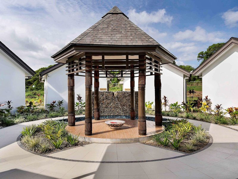 Hotel Crowne Plaza Fiji Nadi Bay Resort And Spa