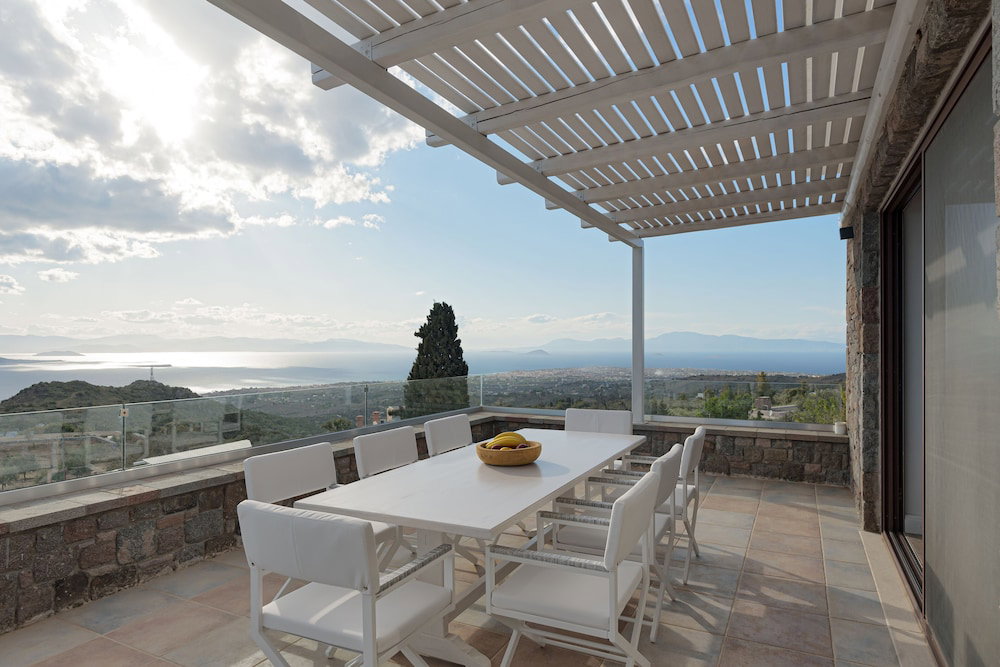 Villa Tzikides