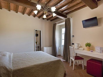 Tenuta San Giovanni Lucca