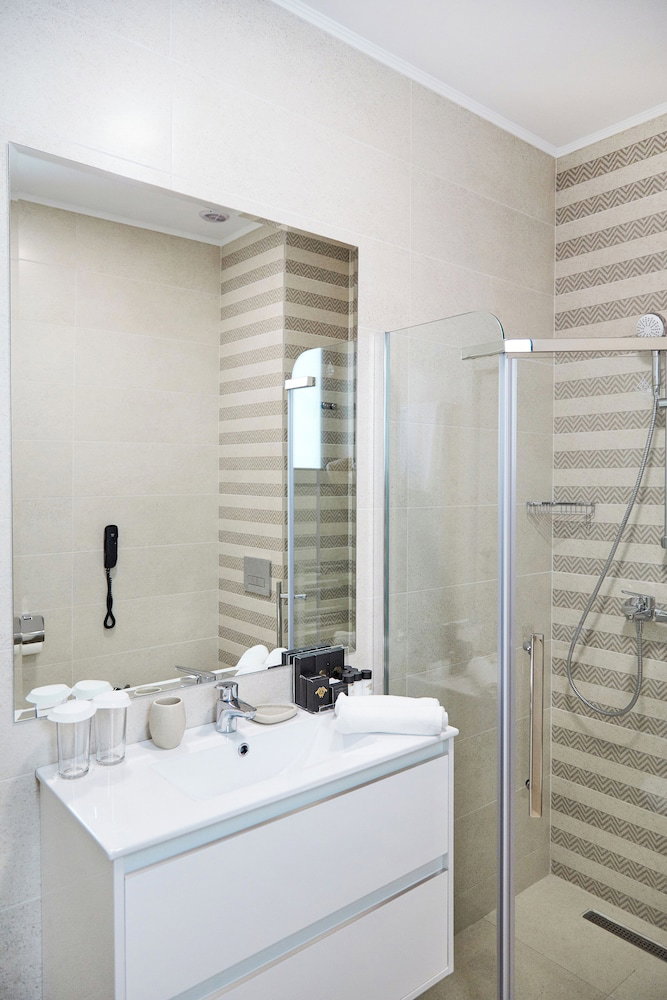 Hotel Azaleea Mamaia Nord