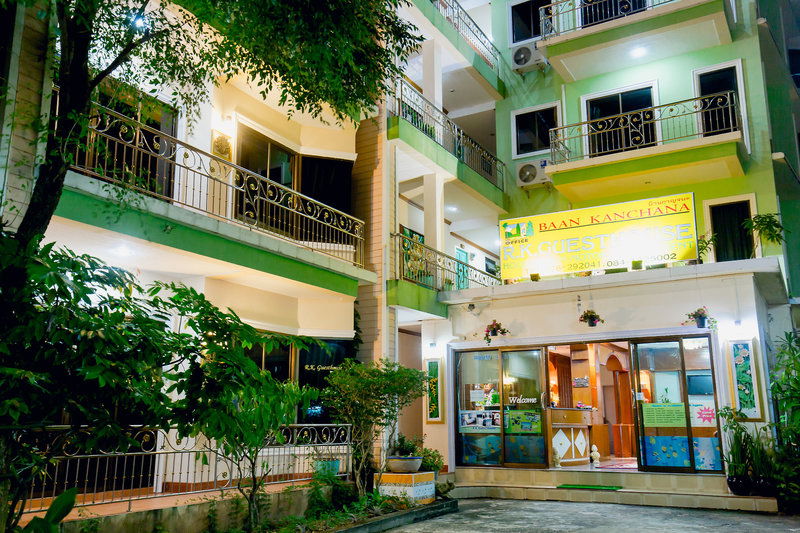 Hotel R K Guesthouse