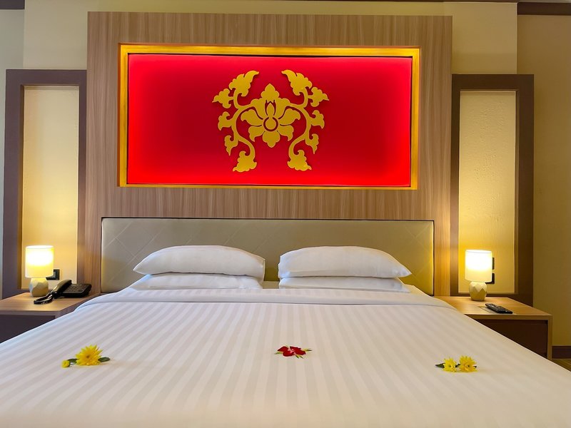 Quality Resort And Spa Patong Beach