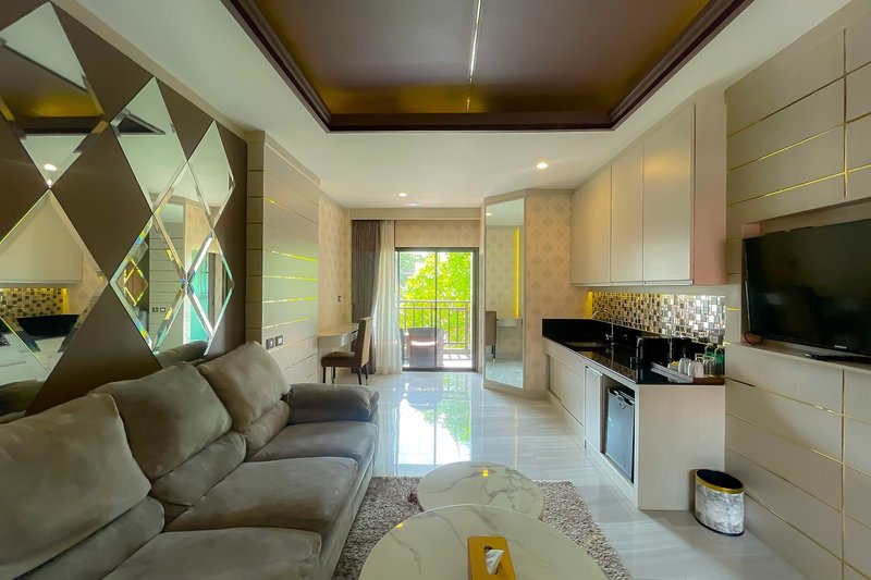 Quality Resort And Spa Patong Beach