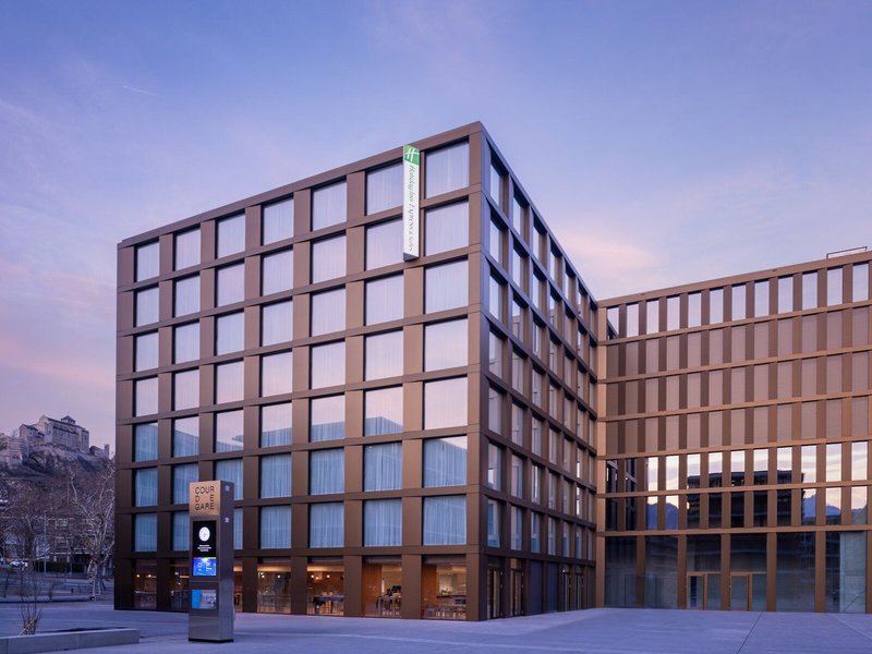 Hotel Holiday Inn Express & Suites Sion
